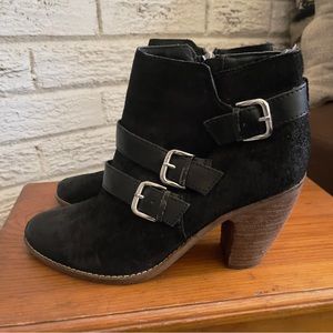 Dolce Vita Women's Black Boots Heeled booties size 8